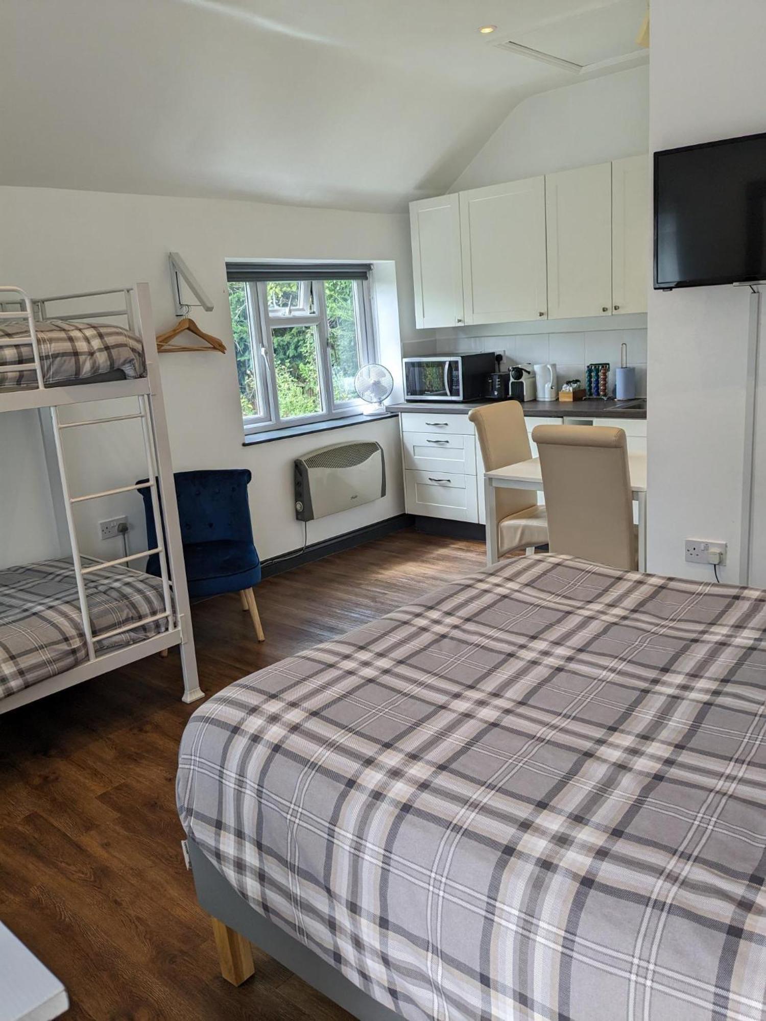 Featherbed Cottage Coventry Zewnętrze zdjęcie